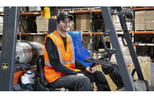 THE IMPORTANCE OF FORKLIFT OPERATOR COMFORT