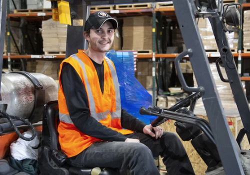 THE IMPORTANCE OF FORKLIFT OPERATOR COMFORT
