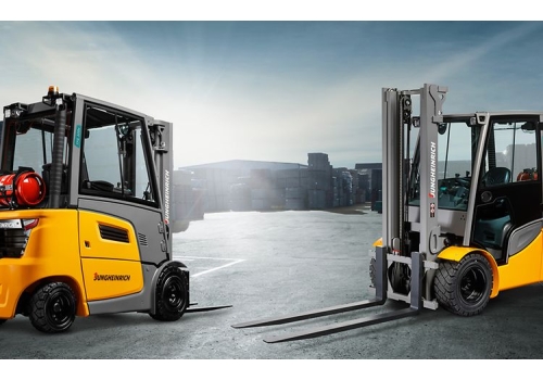 Forklifts_3.jpeg